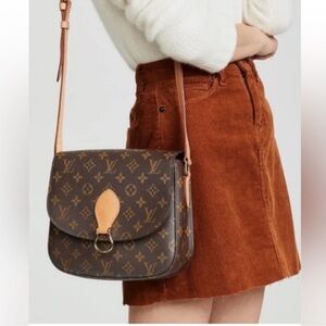 Authentic Louis Vuitton 1970s Saint Cloud GM monogram crossbody bag